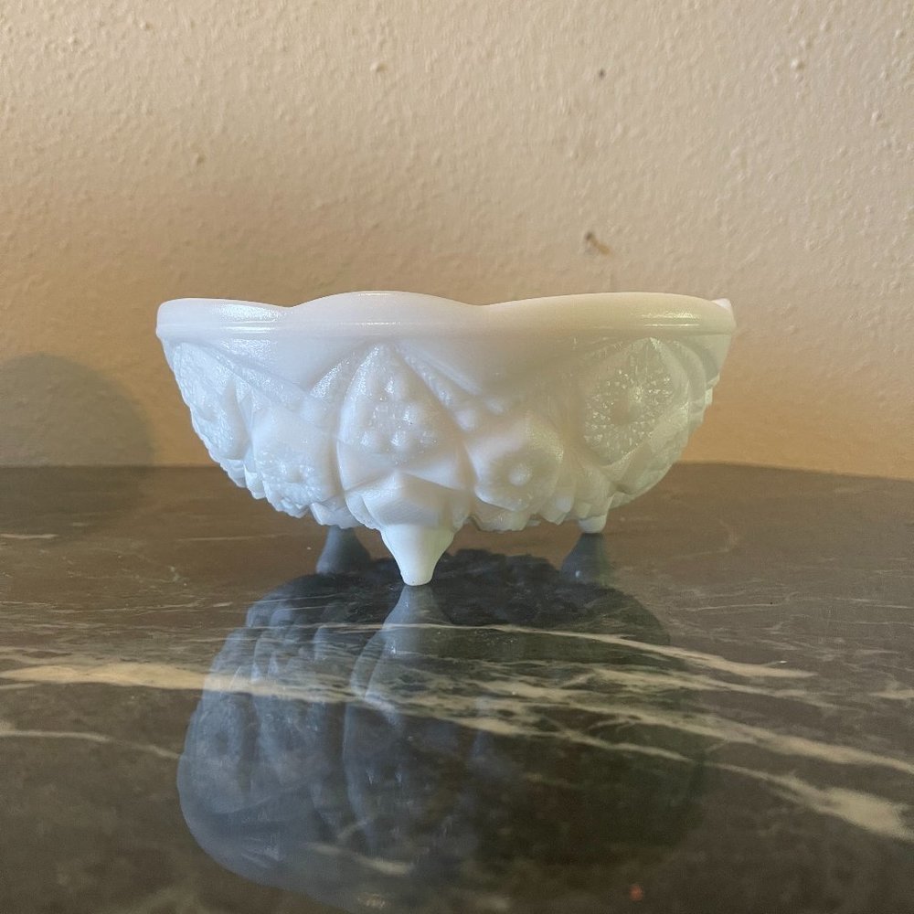 Vintage McKee Toltec White Milk Glass Color Footed Dish